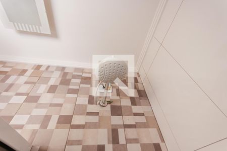 Apartamento à venda com 77m², 2 quartos e sem vagaChuveiro