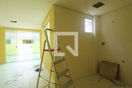 Apartamento à venda com 82m², 2 quartos e 1 vagaÁrea de Serviço