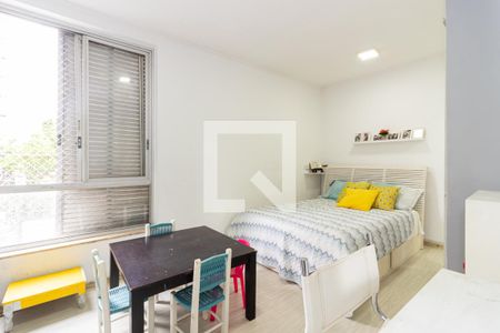 Suíte 1 de apartamento à venda com 3 quartos, 100m² em Vila Nova Conceição, São Paulo
