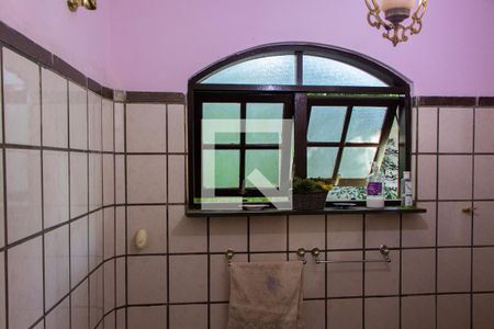 Casa à venda com 600m², 3 quartos e 3 vagasBANHEIRO DA SUITE 3