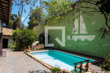 Casa à venda com 600m², 3 quartos e 3 vagasÁREA EXTERNA PISCINA