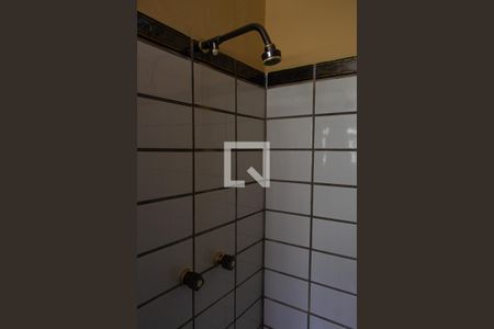 Casa à venda com 600m², 3 quartos e 3 vagasBANHEIRO DA SUITE 1