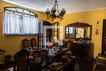 Casa à venda com 600m², 3 quartos e 3 vagasSALA DE JANTAR