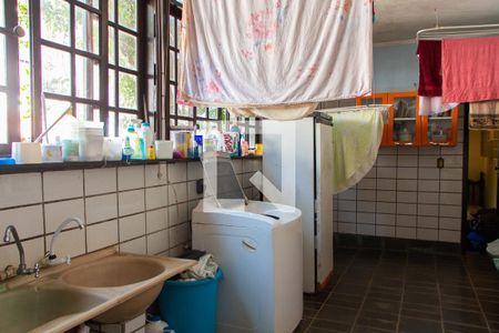 Casa à venda com 600m², 3 quartos e 3 vagasÁREA DE SERVIÇO