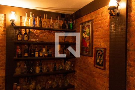 Casa à venda com 600m², 3 quartos e 3 vagasÁDEGA