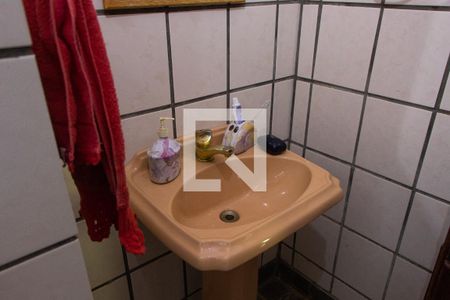 Casa à venda com 600m², 3 quartos e 3 vagasBANHEIRO DA SUITE 3