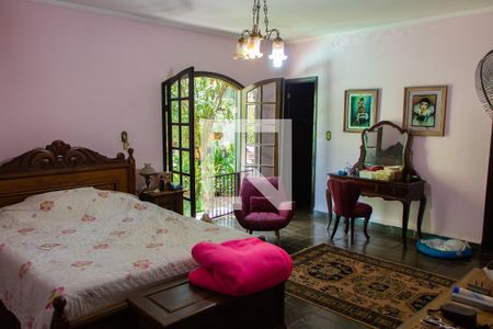 Casa à venda com 600m², 3 quartos e 3 vagasSUITE 3