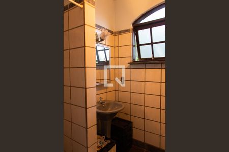 Casa à venda com 600m², 3 quartos e 3 vagasBANHEIRO DA SUITE 2