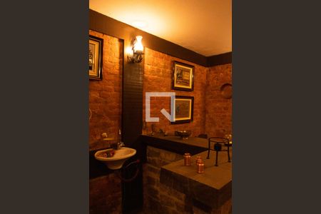 Casa à venda com 600m², 3 quartos e 3 vagasÁDEGA