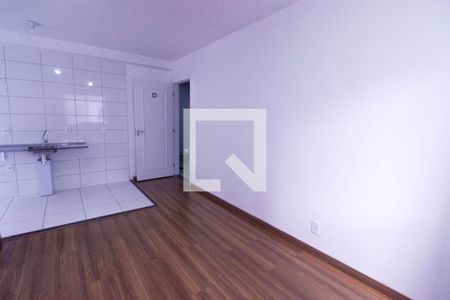 Sala de apartamento para alugar com 2 quartos, 48m² em Penha de França, São Paulo