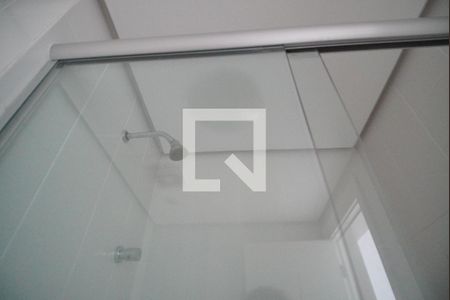 Banheiro suite de apartamento para alugar com 3 quartos, 86m² em Jardim Carvalho, Porto Alegre