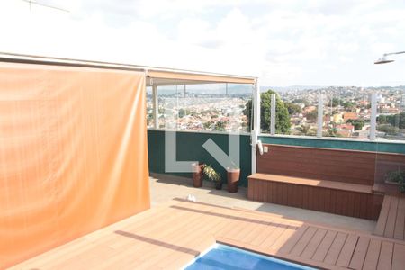 Apartamento à venda com 160m², 3 quartos e 1 vagaÁrea comum 