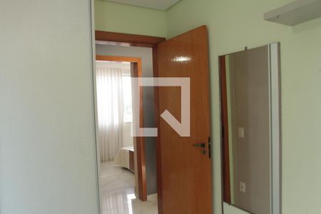 Apartamento à venda com 160m², 3 quartos e 1 vagaQuarto