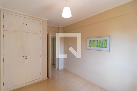 Quarto 01 de apartamento para alugar com 2 quartos, 80m² em Cambuí, Campinas