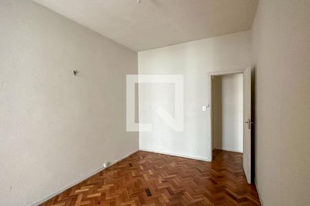 Quarto 01 de apartamento para alugar com 2 quartos, 78m² em Copacabana, Rio de Janeiro