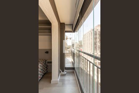 Studio para alugar com 26m², 1 quarto e sem vagaVaranda Integrada