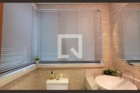 Apartamento à venda com 170m², 2 quartos e 3 vagasLavabo