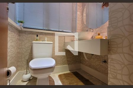 Apartamento à venda com 170m², 2 quartos e 3 vagasLavabo