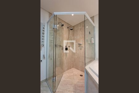 Apartamento à venda com 170m², 2 quartos e 3 vagasBanheiro da suíte 2 