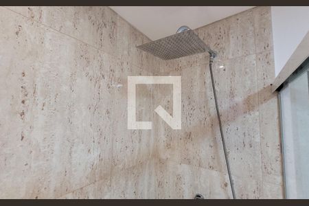 Apartamento à venda com 170m², 2 quartos e 3 vagasBanheiro da suíte