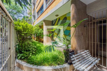 Apartamento à venda com 94m², 2 quartos e 1 vagaHall social