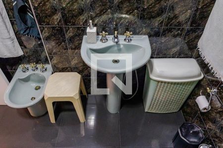 Apartamento à venda com 94m², 2 quartos e 1 vagaBanheiro