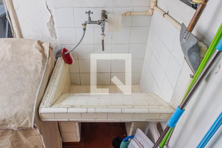 Apartamento à venda com 94m², 2 quartos e 1 vagaÁrea de Serviço