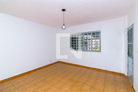 Sala de casa para alugar com 2 quartos, 120m² em Vila Dalila, São Paulo