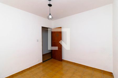 Quarto 1 de casa para alugar com 2 quartos, 120m² em Vila Dalila, São Paulo