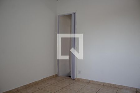 Quarto 2 de casa para alugar com 2 quartos, 64m² em Vila Oratório, São Paulo