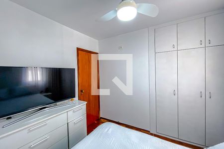 Apartamento à venda com 52m², 2 quartos e 1 vagaQuarto 2