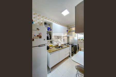 Apartamento à venda com 52m², 2 quartos e 1 vagaCozinha