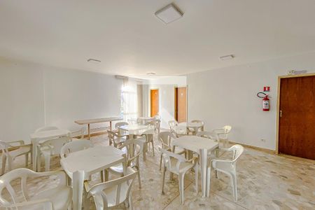 Apartamento à venda com 52m², 2 quartos e 1 vagaÁrea comum - Salão de festas