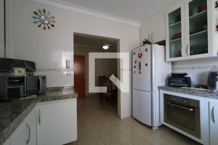 Apartamento para alugar com 213m², 3 quartos e 2 vagasCozinha