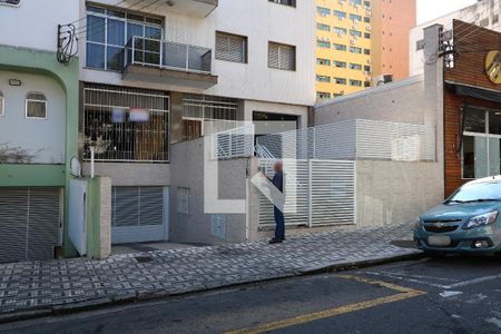 Apartamento para alugar com 213m², 3 quartos e 2 vagasFachada