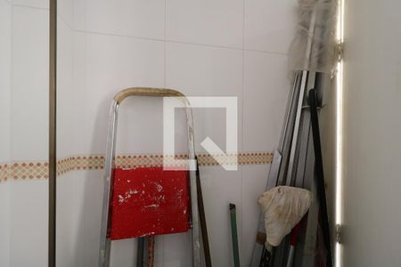 Apartamento para alugar com 213m², 3 quartos e 2 vagasBanheiro de Serviço