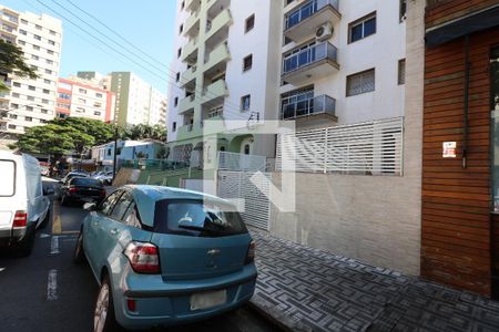Apartamento para alugar com 213m², 3 quartos e 2 vagasFachada