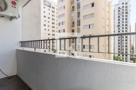 Sacada de apartamento à venda com 3 quartos, 99m² em Vila Uberabinha, São Paulo