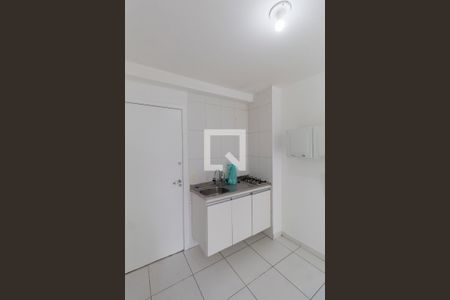 Sala e Cozinha Integrada de apartamento para alugar com 1 quarto, 35m² em Jardim Santa Teresinha, São Paulo