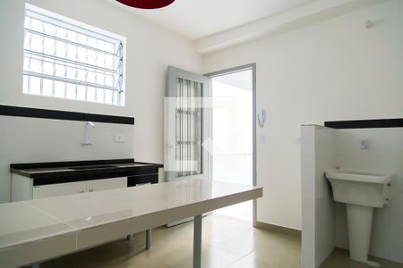 Studio para alugar com 27m², 1 quarto e sem vagaCozinha e Área de Serviço