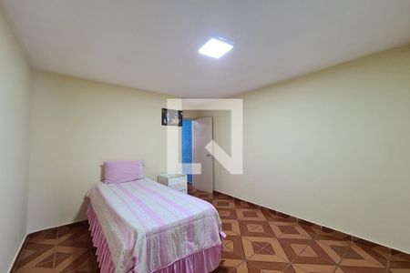 Casa à venda com 82m², 4 quartos e 1 vagaQuarto 3