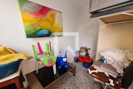 Casa à venda com 82m², 4 quartos e 1 vagaQuartinho