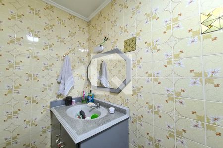 Casa à venda com 82m², 4 quartos e 1 vagaBanheiro