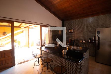 Casa de condomínio à venda com 544m², 4 quartos e 2 vagasCozinha