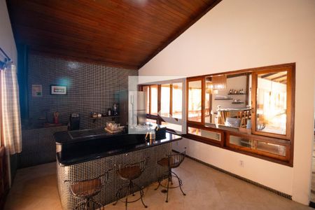 Casa de condomínio à venda com 544m², 4 quartos e 2 vagasCozinha