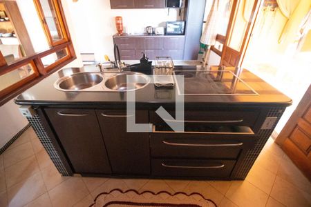 Casa de condomínio à venda com 544m², 4 quartos e 2 vagasCozinha