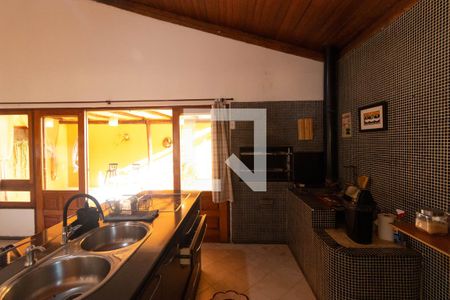 Casa de condomínio à venda com 544m², 4 quartos e 2 vagasChurrasqueira