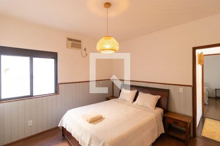 Casa de condomínio à venda com 544m², 4 quartos e 2 vagasBanheiro da Suíte 04