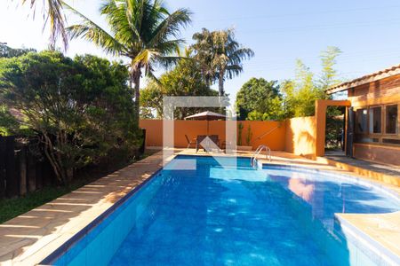 Casa de condomínio à venda com 544m², 4 quartos e 2 vagasPiscina