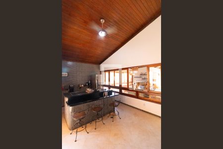 Casa de condomínio à venda com 544m², 4 quartos e 2 vagasCozinha